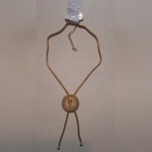 Oak & Ivy Boutique Gold Tone Necklace With Unique Cameo 15.5-19" NWT